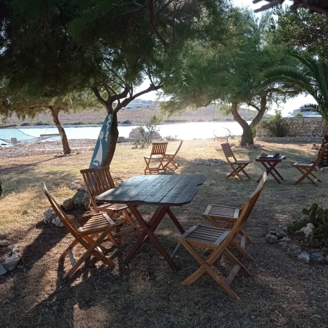 beach tables